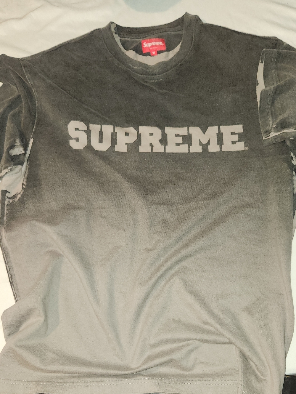 FW21 Supreme Gradient ombre logo T-shirt